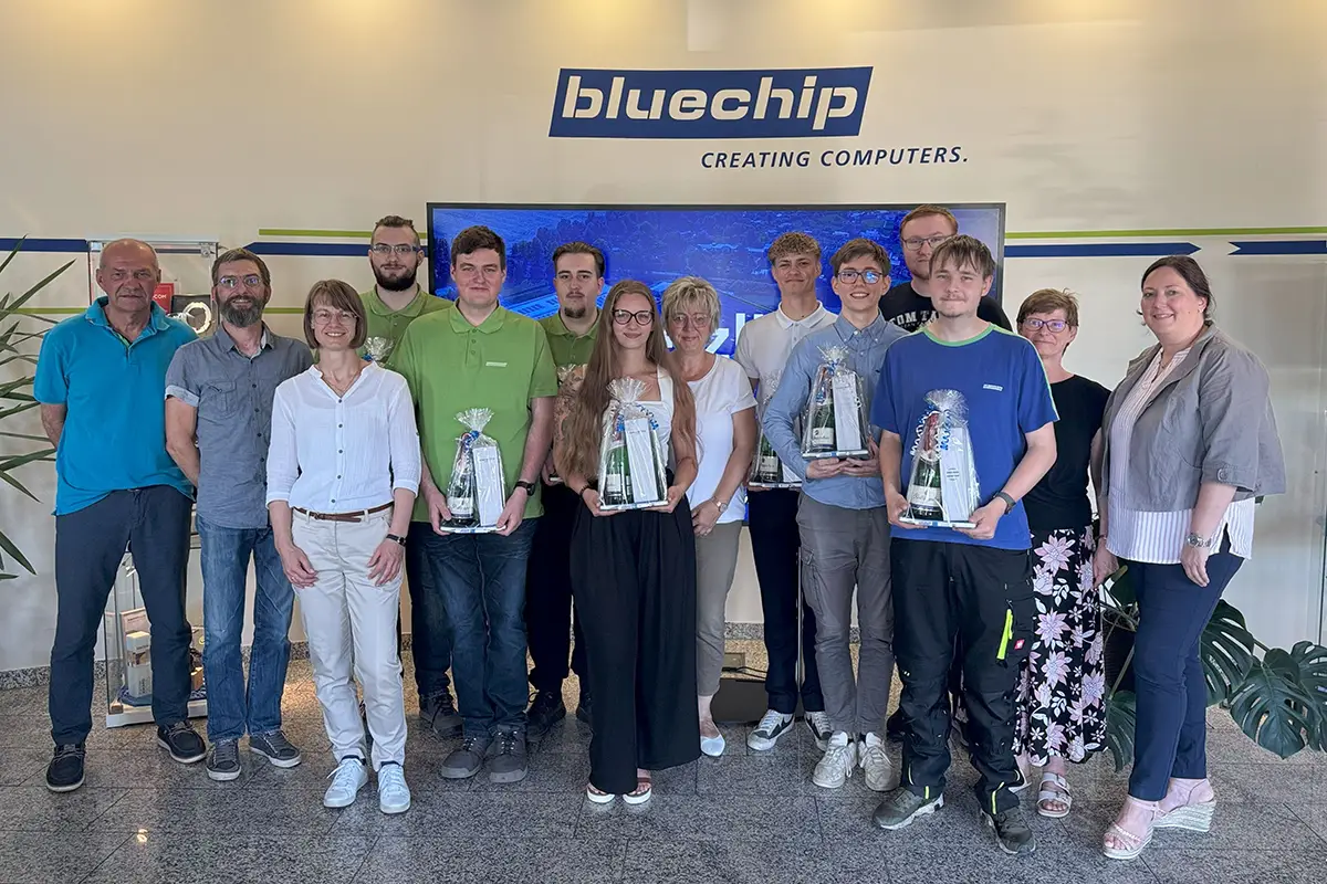 Erfolgsquote erneut gesteigert: bluechip bleibt Vorreiter in der Ausbildung