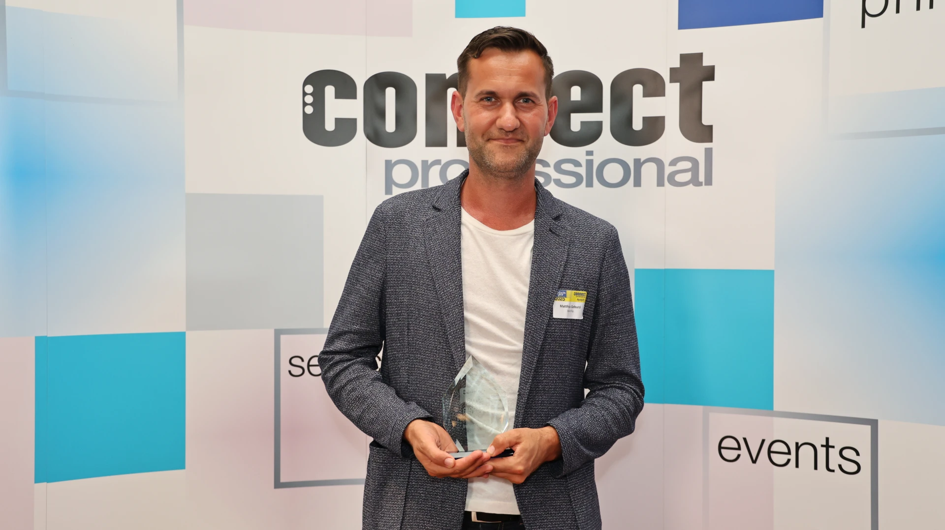 bluechip gewinnt 3. Platz bei den Connect Professional Awards 2025